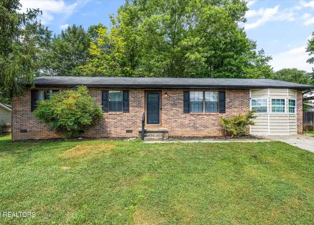 Property at 5209 Bittersweet Rd, Knoxville, TN 37918, 4 beds, 2.5 baths
