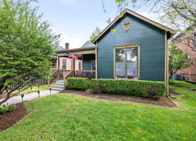 Property at 1312 6th Ave N, Nashville, TN 37208, 3 beds, 3 baths