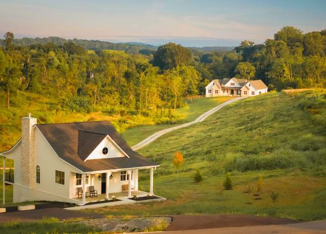 Property at 1714 Blackburn Ln, Spring Hill, TN 37174, 4 beds, 4.5 baths
