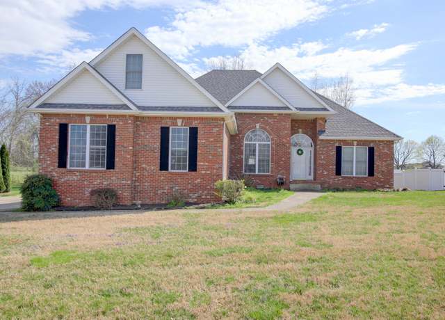 Property at 3146 Southpoint Dr, Clarksville, TN 37043, 3 beds, 3.5 baths