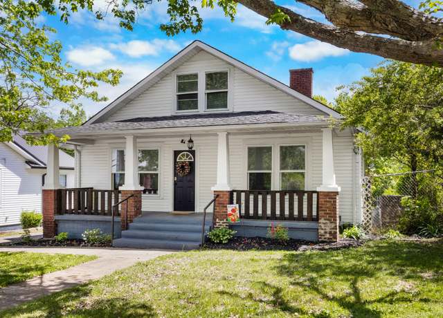 Property at 771 Greenwood Ave, Clarksville, TN 37040, 3 beds, 2 baths