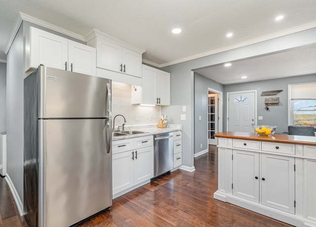 Property at 2328 Woodridge Dr, Nashville, TN 37207, 3 beds, 1 bath