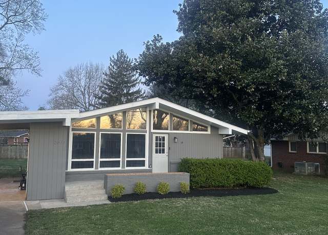Property at 2011 Jones Blvd, Murfreesboro, TN 37129, 3 beds, 1.5 baths