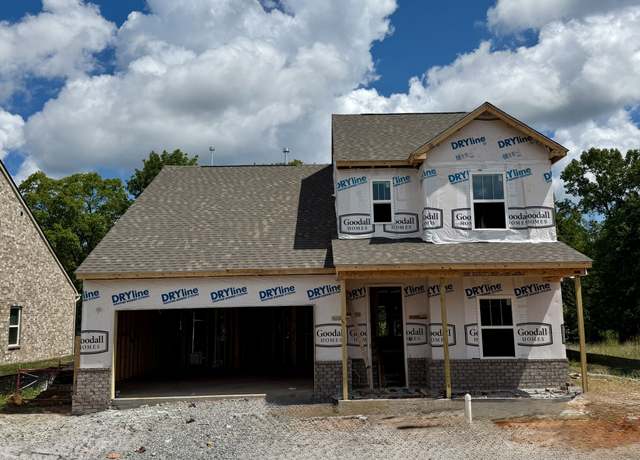 Property at 136 Pops Pl, White House, TN 37188, 4 beds, 2 baths