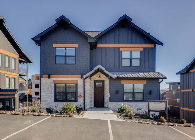 Property at 336 Rambling Creek Way, Sevierville, TN 37862, 6 beds, 7.5 baths