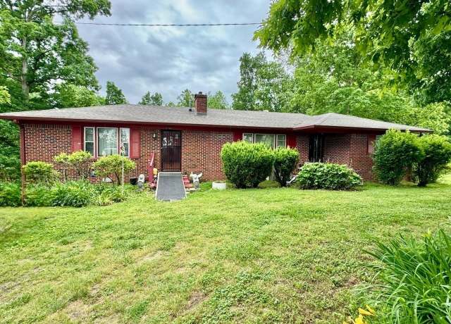 Property at 2168 Jefferson Rd, Smithville, TN 37166, 3 beds, 2 baths