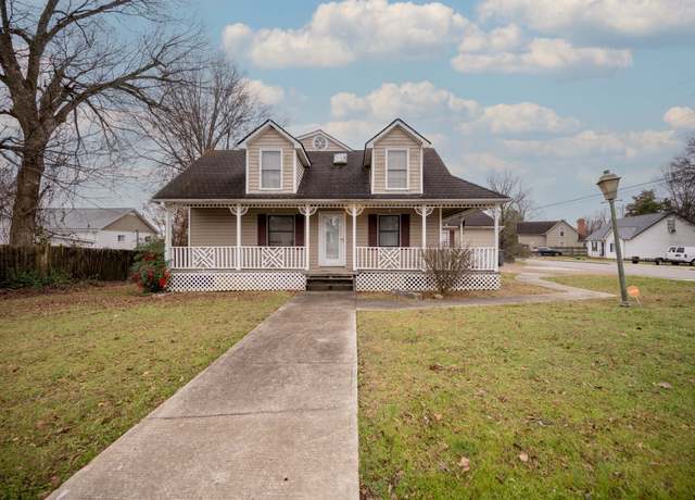 Property at 117 Garfield St, Mcminnville, TN 37110, 3 beds, 3 baths