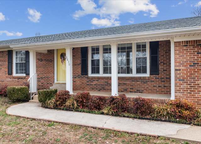 Property at 3830 Waynesboro Hwy, Lawrenceburg, TN 38464, 3 beds, 2 baths