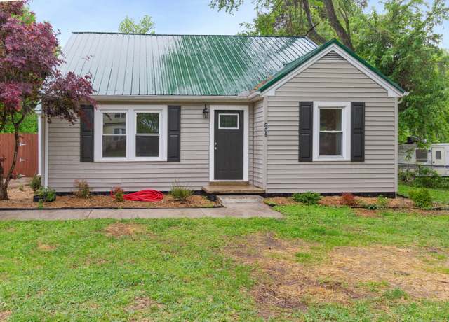 Property at 606 Polk St, Manchester, TN 37355, 3 beds, 2 baths