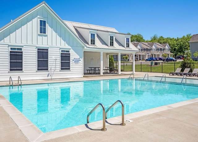 Property at 905 Marcy Lndg, Columbia, TN 38401, 3 beds, 2.5 baths