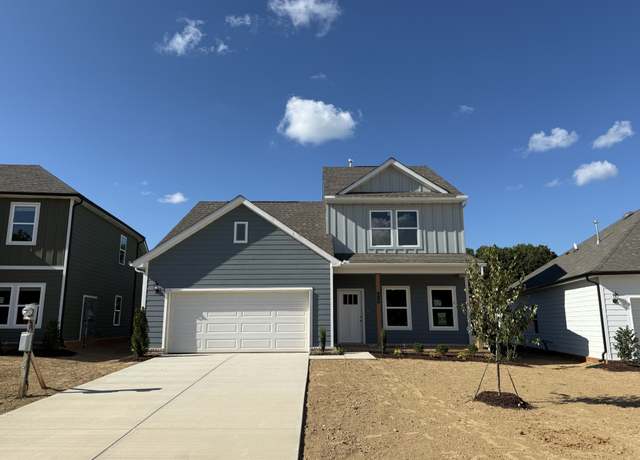 Property at 515 Cedar Brook Dr, White House, TN 37188, 4 beds, 2.5 baths