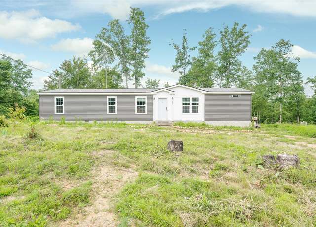 Property at 119 Enterprise Ln, Gainesboro, TN 38562, 5 beds, 2 baths