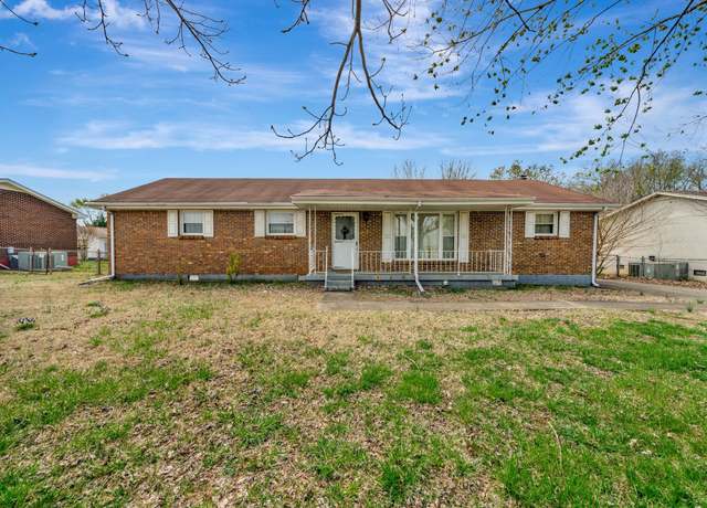 Property at 440 Appleton Dr, Clarksville, TN 37042, 3 beds, 2 baths