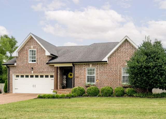 Property at 108 Larry Joe Pl, Portland, TN 37148, 3 beds, 2 baths
