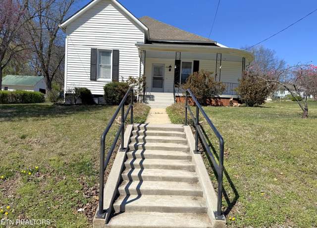 Property at 1607 Sevierville Rd, Maryville, TN 37804, 2 beds, 2 baths