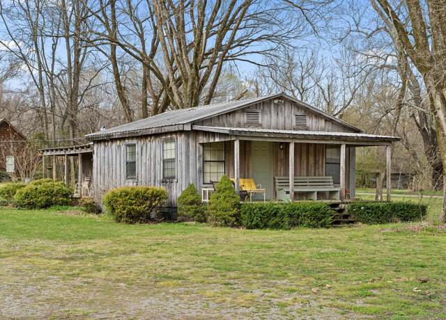 Property at 35 Airport Ln, Stewart, TN 37175, 1 bed, 1 bath