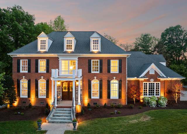 Property at 427 Autumn Lake Trl, Franklin, TN 37067, 4 beds, 3.5 baths