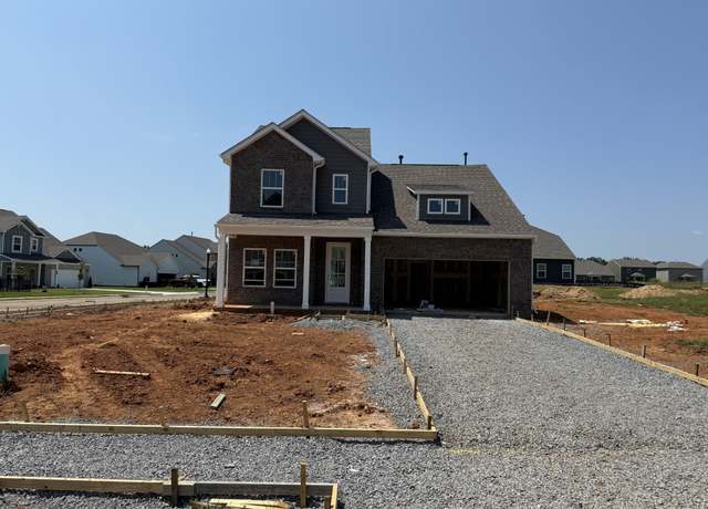Property at 201 Pops Pl, White House, TN 37188, 4 beds, 3 baths