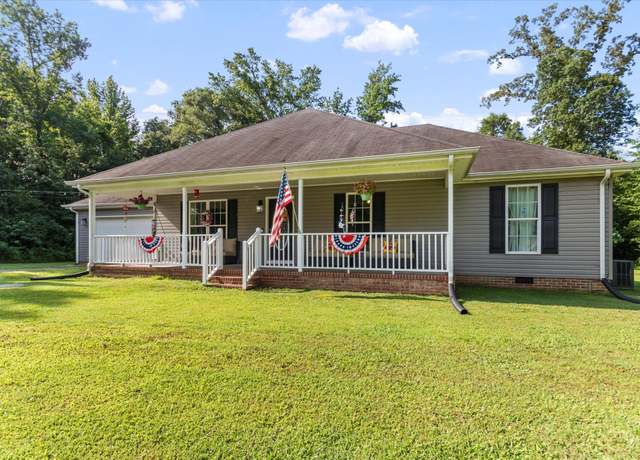 Property at 117 Simmons Cir, Fayetteville, TN 37334, 3 beds, 2 baths