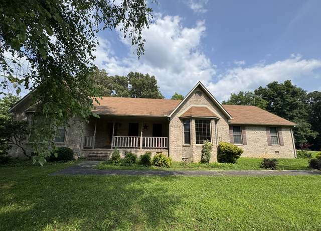 Property at 3645 Prairie Plains Rd, Hillsboro, TN 37342, 4 beds, 2 baths