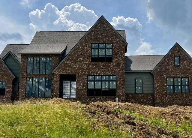 Property at 1674 Geralds Dr, Brentwood, TN 37027, 5 beds, 5.5 baths