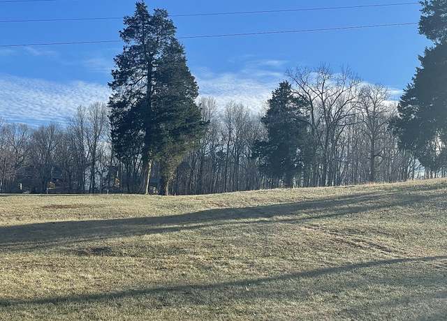 Property at 1 Steele Rd, Charlotte, TN 37036