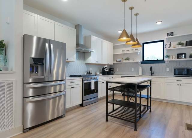 Property at 402 Cleveland St #3, Nashville, TN 37207, 4 beds, 3.5 baths