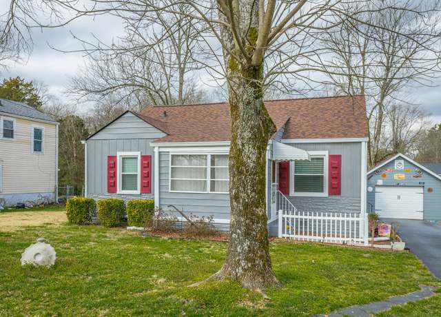 Property at 702 Forrest Rd, Fort Oglethorpe, GA 30742, 3 beds, 2 baths