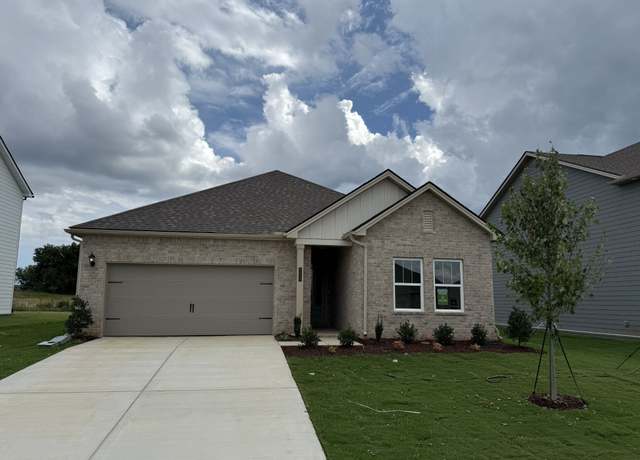 Property at 3024 Ventura Ave, White House, TN 37188, 3 beds, 2 baths