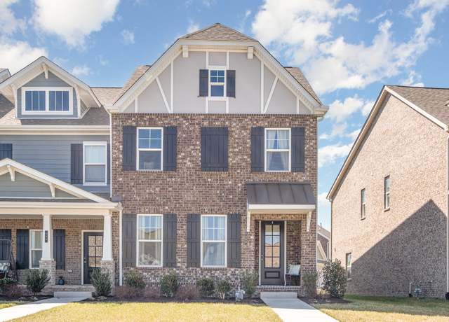 Property at 706 Hahn Ct, Lebanon, TN 37087, 4 beds, 3.5 baths