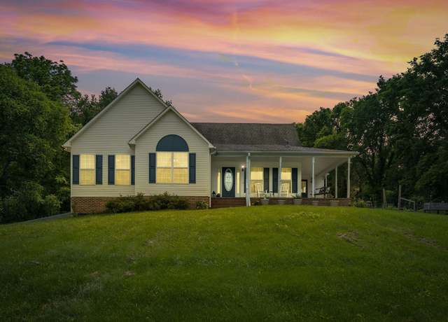 Property at 4291 Skelley Rd, Santa Fe, TN 38482, 3 beds, 2 baths