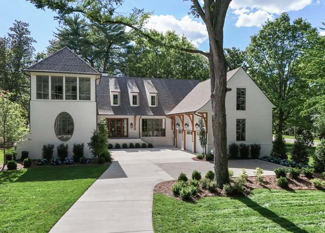 Property at 607 Bowling Ave, Nashville, TN 37215, 5 beds, 4.5 baths