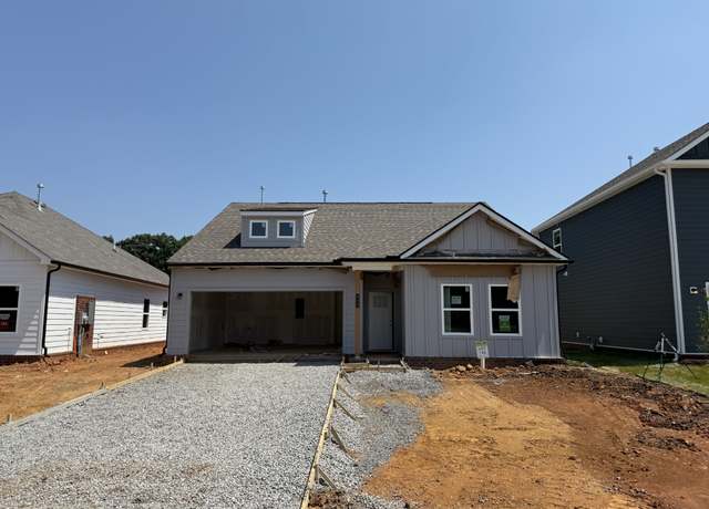 Property at 523 Cedar Brook Dr, White House, TN 37188, 3 beds, 2 baths