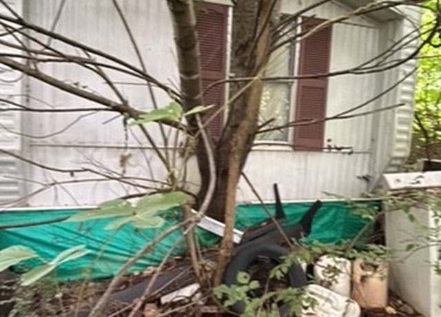 Property at 125 County Road 475, Etowah, TN 37331, 2 beds, 1 bath
