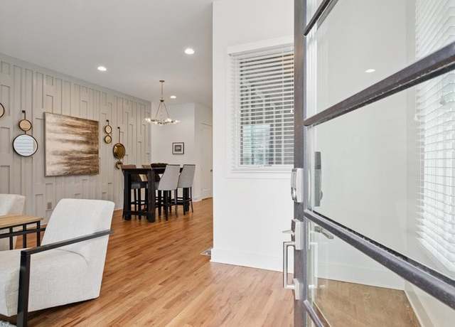 Property at 1418B 15th Ave S, Nashville, TN 37212, 3 beds, 3 baths