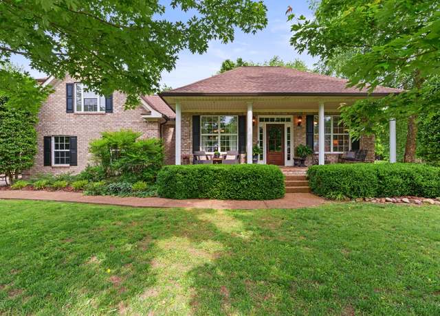 Property at 102 Lorelle Cir, Portland, TN 37148, 3 beds, 2 baths