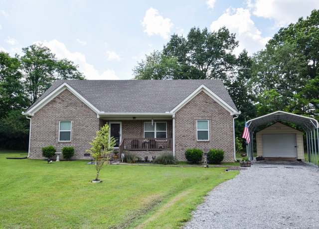Property at 104 Jollie Ln, Westmoreland, TN 37186, 3 beds, 2 baths