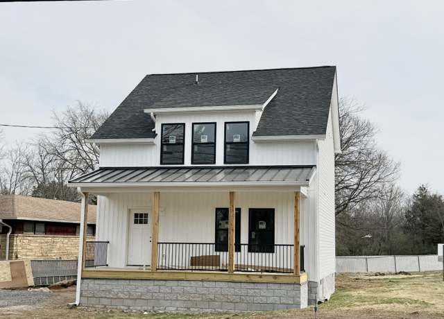 Property at 535 Park Ave, Lebanon, TN 37087, 3 beds, 2.5 baths