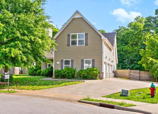 Property at 919 Cherry Blossom Ln, Clarksville, TN 37040, 3 beds, 2.5 baths