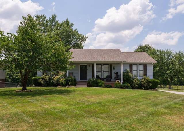 Property at 5414 Doubleview Cir, Baxter, TN 38544, 4 beds, 3 baths