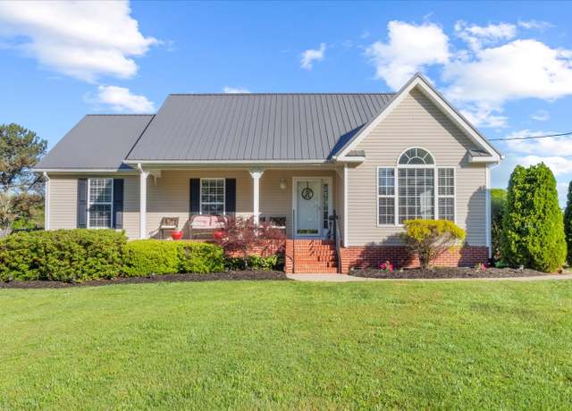 Property at 1570 Ragsdale Ln, Pulaski, TN 38478, 3 beds, 2 baths