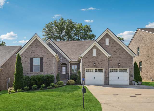 Property at 2016 Oliver Dr, Mount Juliet, TN 37122, 4 beds, 3.5 baths
