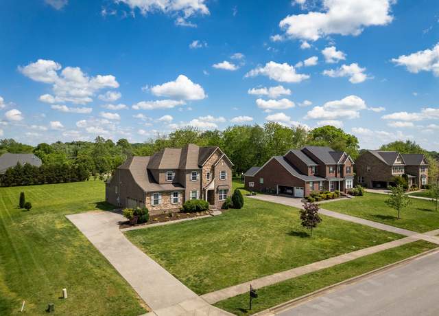 Property at 802 Pine Terrace Dr, Brentwood, TN 37027, 4 beds, 3.5 baths