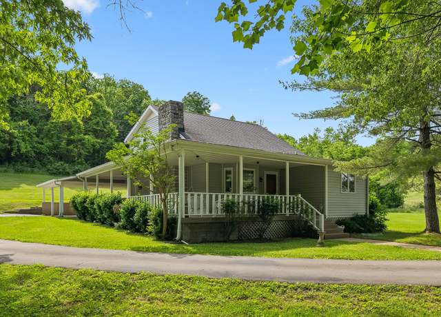Property at 750 Vernon Rd, Franklin, TN 37067, 4 beds, 2.5 baths