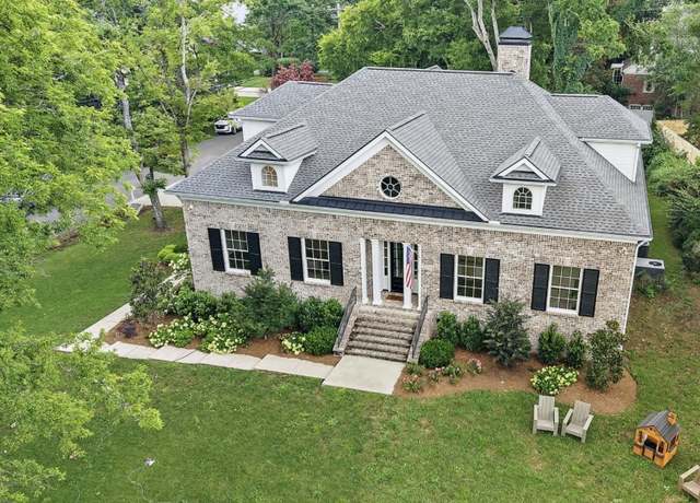Property at 4220 Kirtland Rd, Nashville, TN 37215, 4 beds, 4 baths