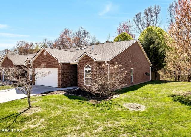 Property at 7832 NW Ellisville Ln, Knoxville, TN 37909, 3 beds, 2 baths