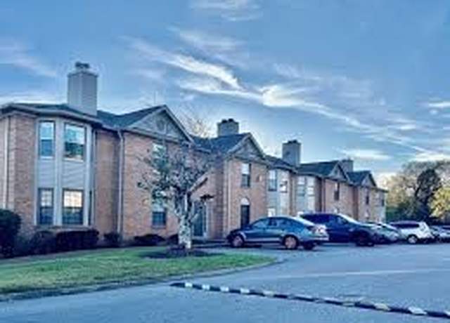 Property at 211 Ellington Pl, Madison, TN 37115, 2 beds, 2 baths