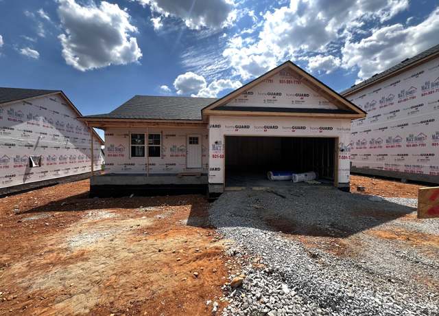 Property at 260 Cardinal Crk, Clarksville, TN 37040, 3 beds, 2 baths