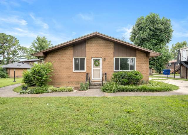 Property at 250 Donna Dr Unit 2C, Hendersonville, TN 37075, 2 beds, 1 bath