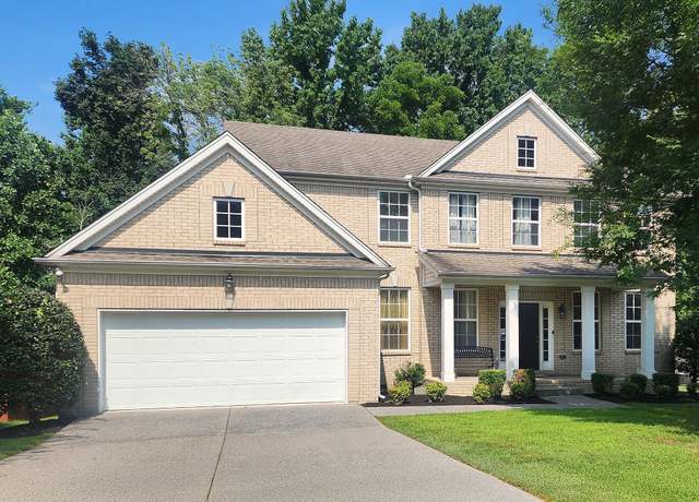 Property at 611 Heritage Dr, Mount Juliet, TN 37122, 5 beds, 3 baths